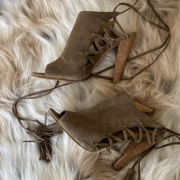 Banana Republic Hello Sole Mate open-toe suede leather booties size 7.5 - Picture 9 of 15